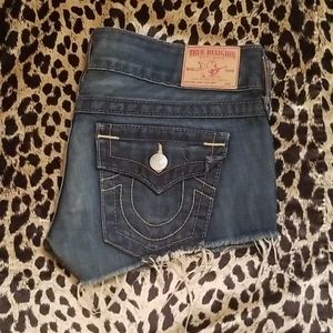 True Religion low rise daisy dukes
